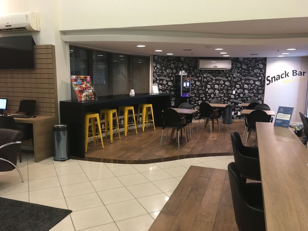 Imagen de los interiores del Hotel Master Express Lima E Silva. Foto 16