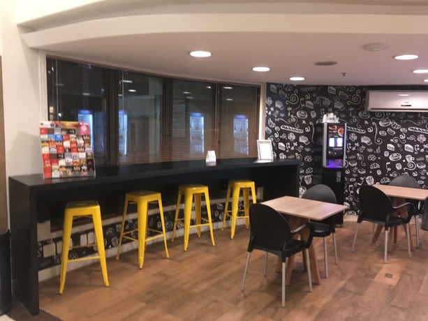 Imagen de los interiores del Hotel Master Express Lima E Silva. Foto 17