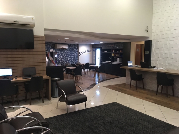 Imagen de los interiores del Hotel Master Express Lima E Silva. Foto 19