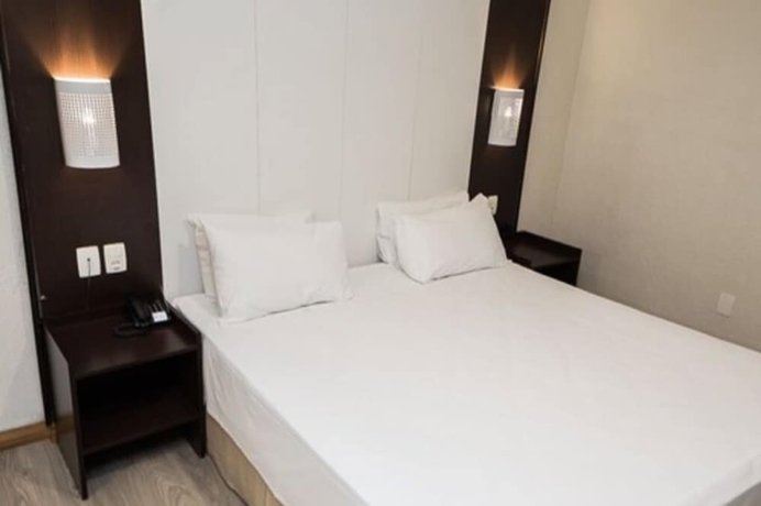 Imagen de la habitación del Hotel Master Express Moinhos De Vento. Foto 6