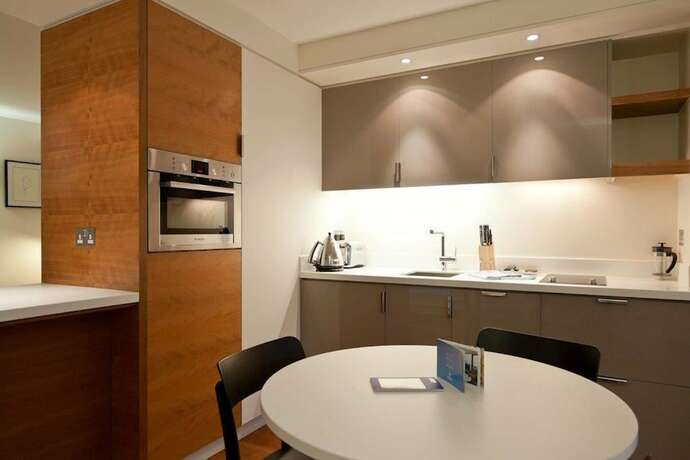 Imagen de la habitación del Hotel Master Farringdon. Foto 2