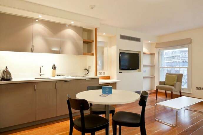 Imagen de la habitación del Hotel Master Farringdon. Foto 17