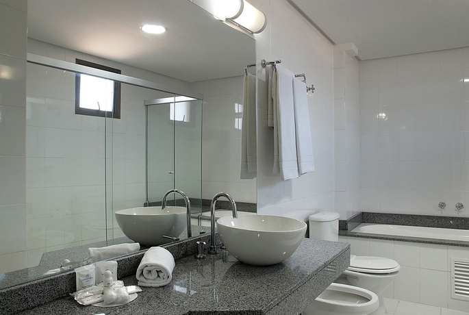 Imagen de la habitación del Hotel Master Premium Royal. Foto 4