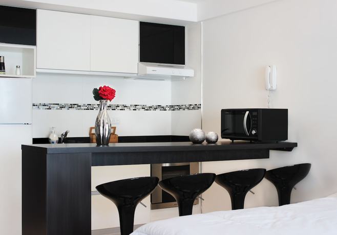 Imagen de la habitación del Hotel Master Suite Devoto. Foto 5