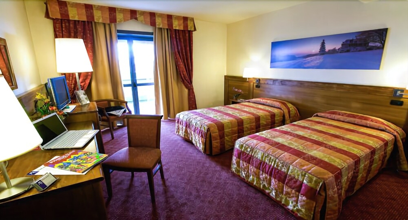 Imagen de la habitación del Hotel Master, Turín. Foto 7