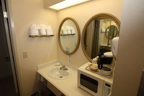 Imagen de la habitación del Hotel Masterpiece. Foto 14