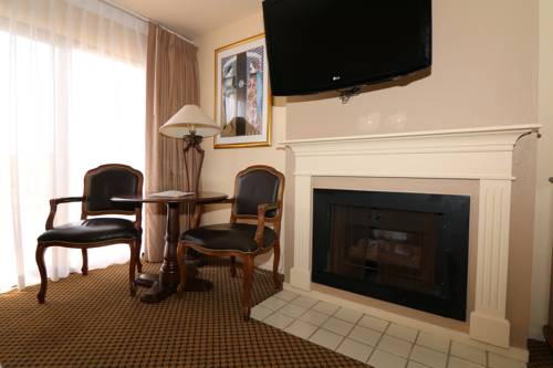 Imagen de la habitación del Hotel Masterpiece. Foto 16