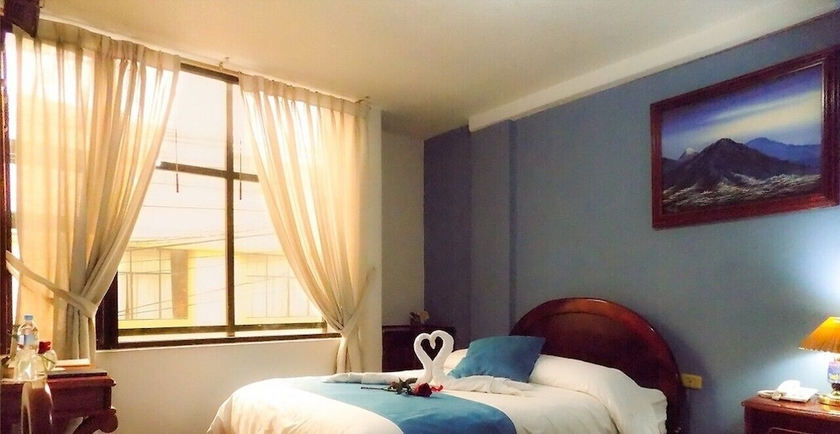 Imagen de la habitación del Hotel Master's Suite. Foto 2