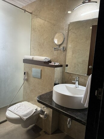Imagen general del Hotel Mastiff Grand La Villae Resort. Foto 7