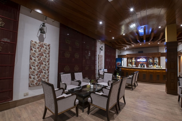 Imagen de los interiores del Hotel Mastiff Grand Manali. Foto 19