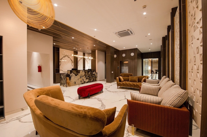 Imagen de los interiores del Hotel Mastiff Hotel Ankleshwar. Foto 19