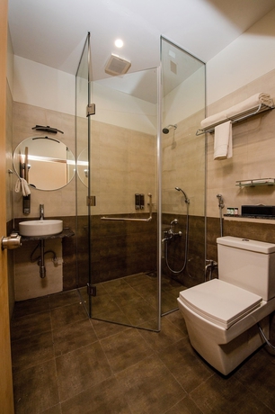 Imagen de la habitación del Hotel Mastiff Hotel Ankleshwar. Foto 11