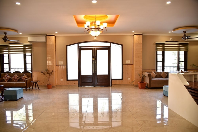 Imagen de los interiores del Hotel Mastiff Hotel Gopalpur. Foto 12