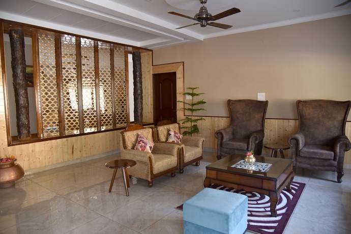 Imagen de los interiores del Hotel Mastiff Hotel Gopalpur. Foto 15