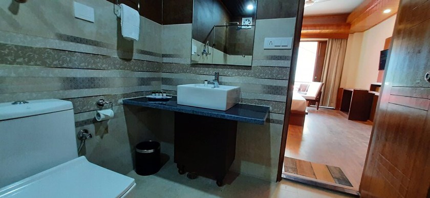 Imagen de la habitación del Hotel Mastiff Xanadu Manali. Foto 11