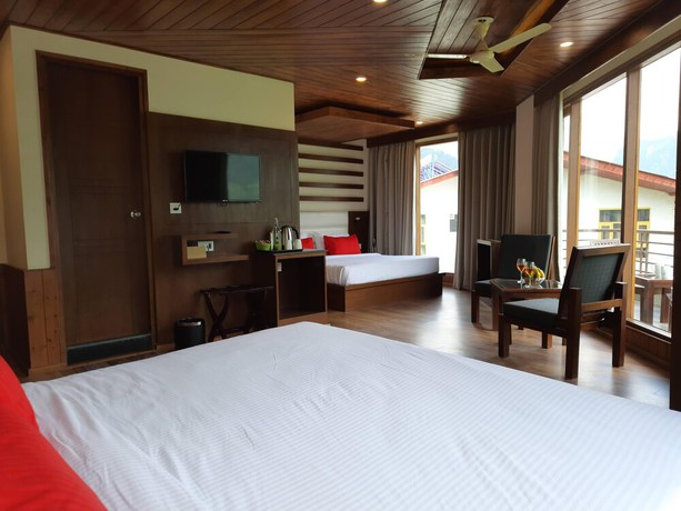 Imagen de la habitación del Hotel Mastiff Xanadu Manali. Foto 15