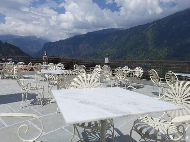 Imagen del bar/restaurante del Hotel Mastiff Xanadu Manali. Foto 5