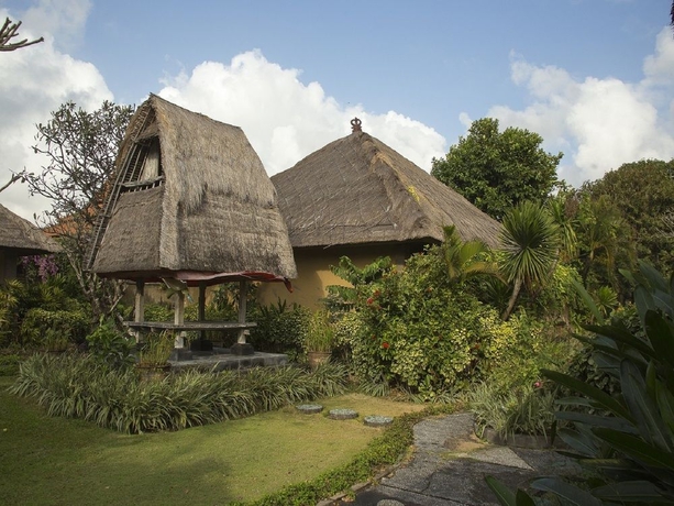 Imagen de los exteriores del Hotel Matahari Terbit Bali. Foto 3