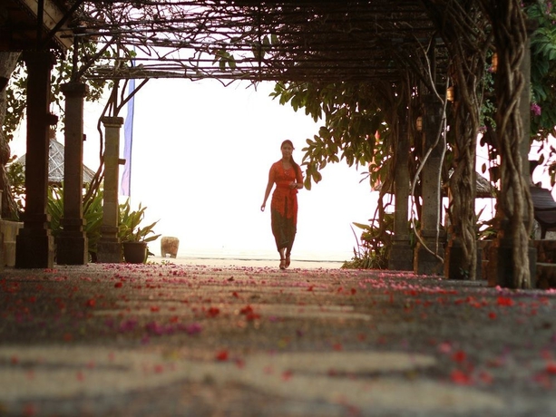 Imagen de los exteriores del Hotel Matahari Terbit Bali. Foto 5