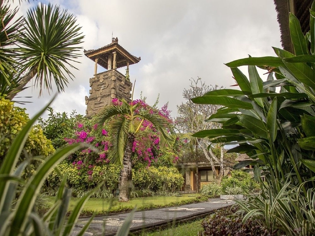 Imagen de los exteriores del Hotel Matahari Terbit Bali. Foto 10