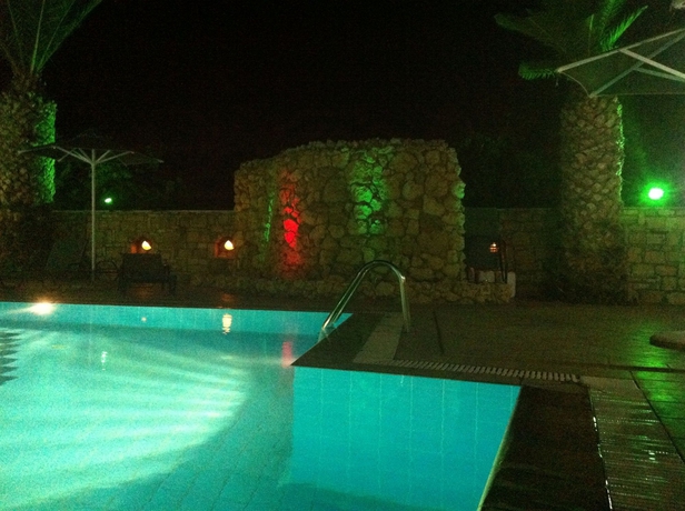 Imagen de la piscina del Hotel Matala Dimitris Villa. Foto 12