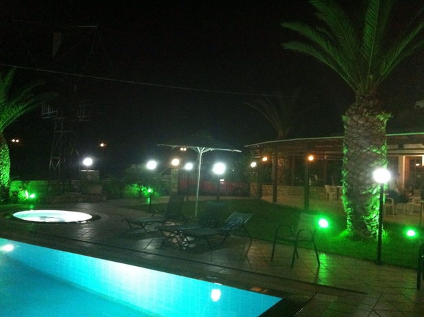 Imagen de los exteriores del Hotel Matala Dimitris Villa. Foto 7