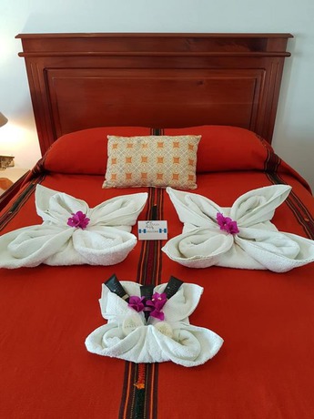 Imagen de la habitación del Hotel Matalbatz. Foto 16