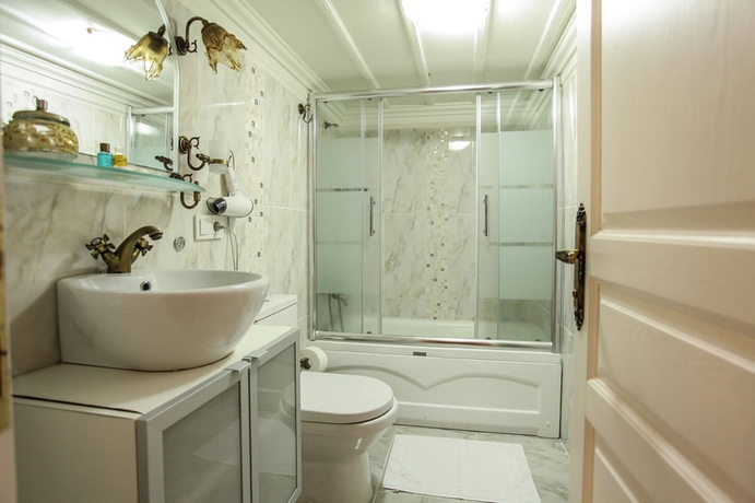 Imagen de la habitación del Hotel Mataraci Konak. Foto 12