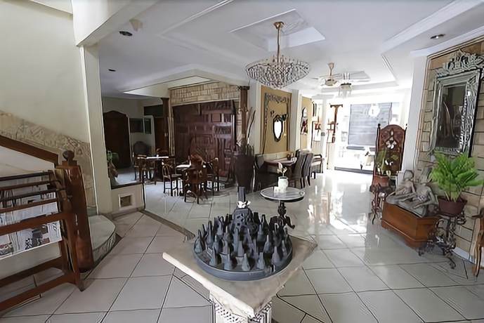 Imagen de los interiores del Hotel Mataram Malioboro. Foto 11