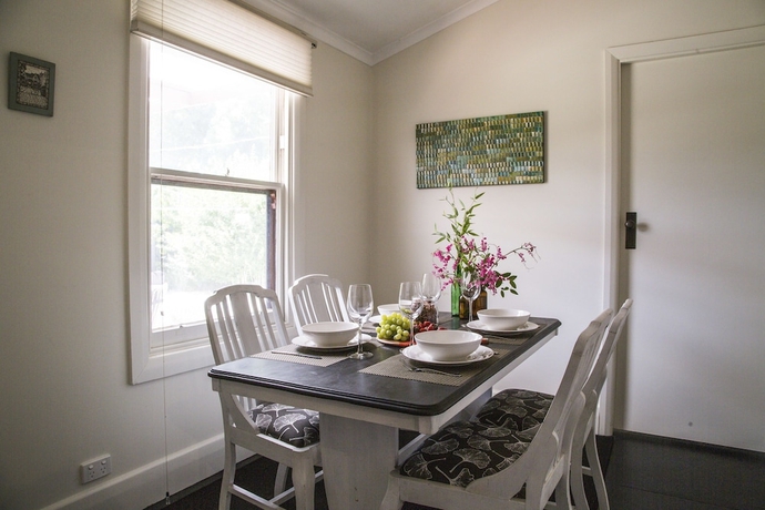 Imagen de la habitación del Hotel Mataro Cottage. Foto 9