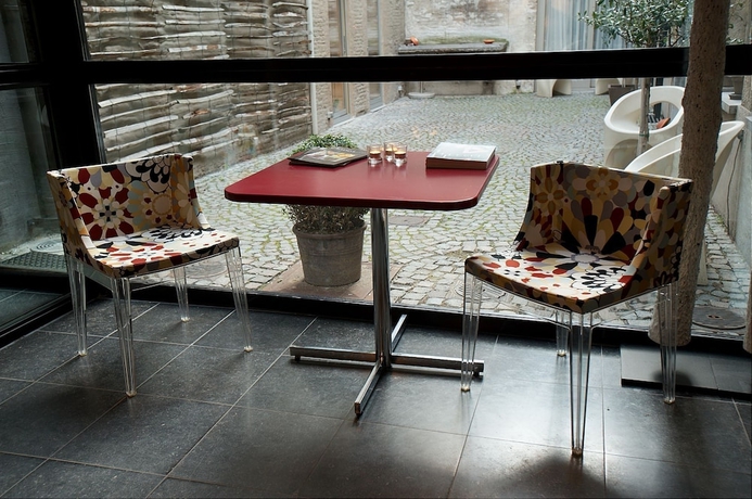 Imagen de los interiores del Hotel Matelote. Foto 19