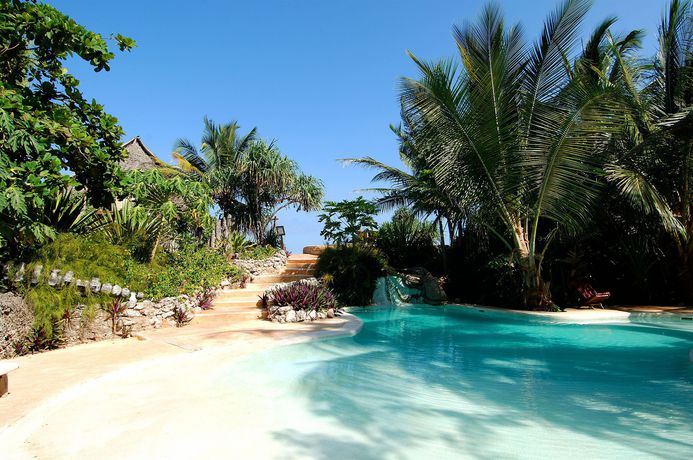 Imagen de la piscina del Hotel Matemwe Lodge. Foto 13