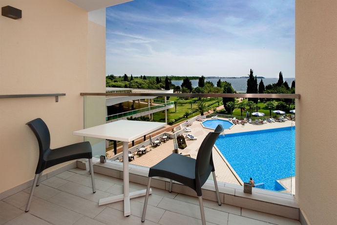 Imagen de la habitación del Hotel Materada Plava Laguna. Foto 2