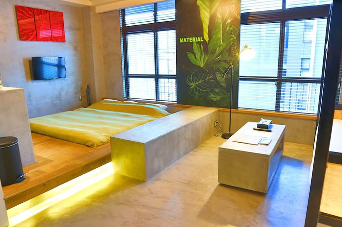 Imagen de la habitación del Hotel Material. Foto 9