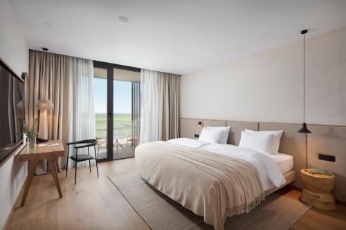 Imagen de la habitación del Hotel Materra. Foto 18