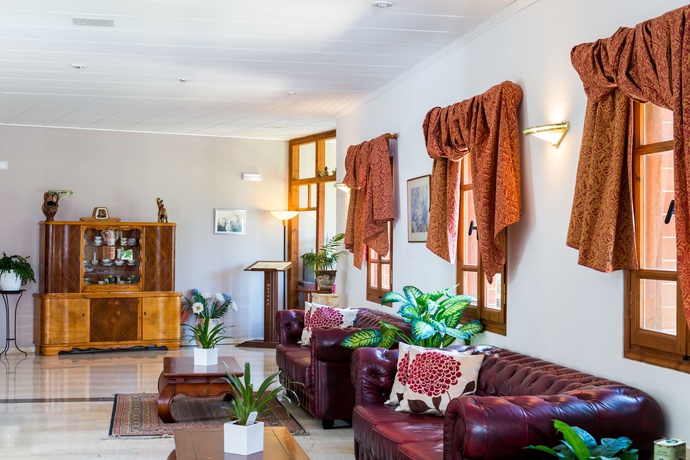 Imagen de los interiores del Hotel Matheo Villas and Suites. Foto 12