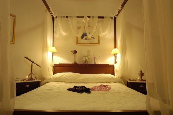 Imagen de la habitación del Hotel Mathios Village. Foto 5