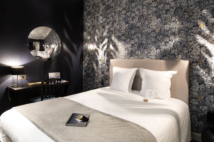 Imagen de la habitación del Hotel Mathis, Arco del Triunfo-El&iacute;seo. Foto 4