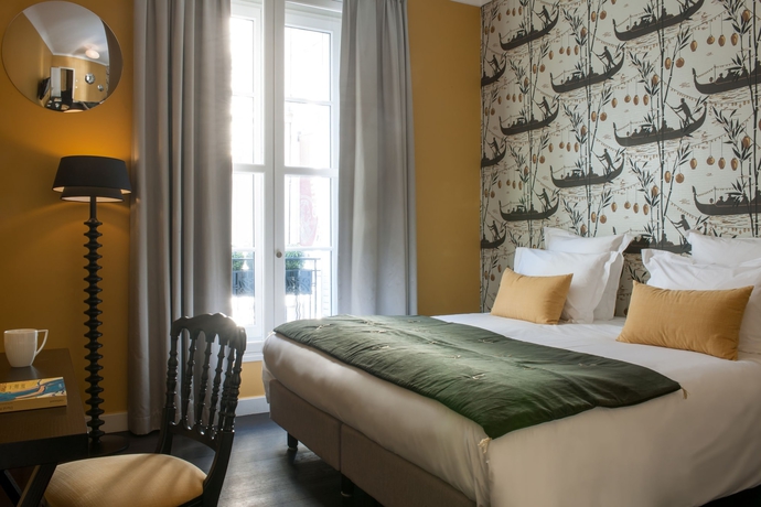 Imagen de la habitación del Hotel Mathis, Arco del Triunfo-El&iacute;seo. Foto 7