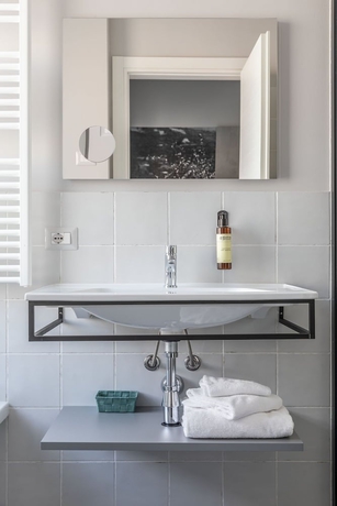 Imagen de la habitación del Hotel Mathis, Chiaravalle Della Colomba. Foto 7