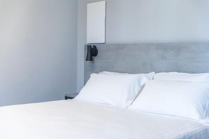 Imagen de la habitación del Hotel Mathis, Chiaravalle Della Colomba. Foto 17