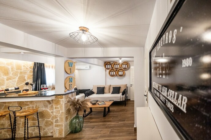 Imagen de la habitación del Hotel Mathraki Resort. Foto 14