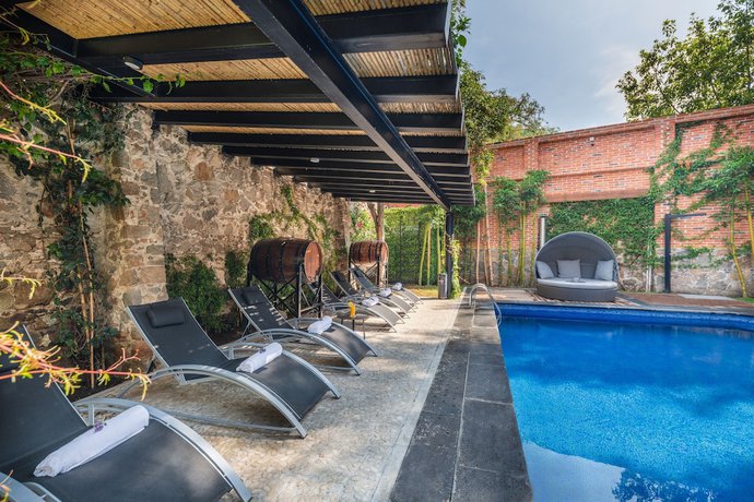 Imagen de la piscina del Hotel Matian Boutique. Foto 18