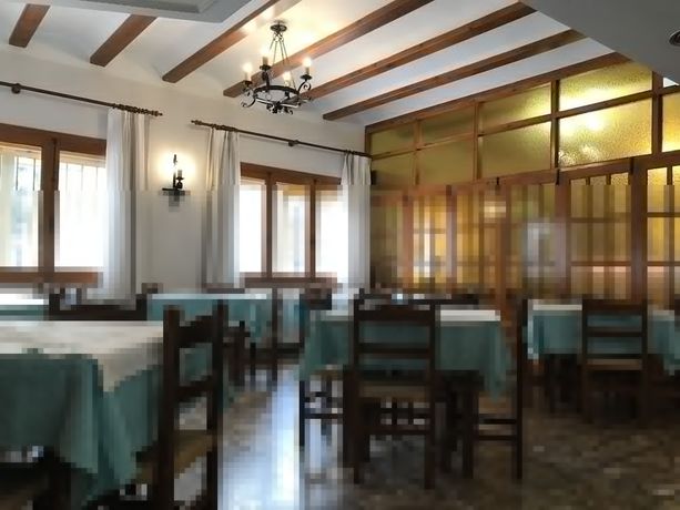 Imagen del bar/restaurante del Hotel Matias, Ruidera. Foto 5