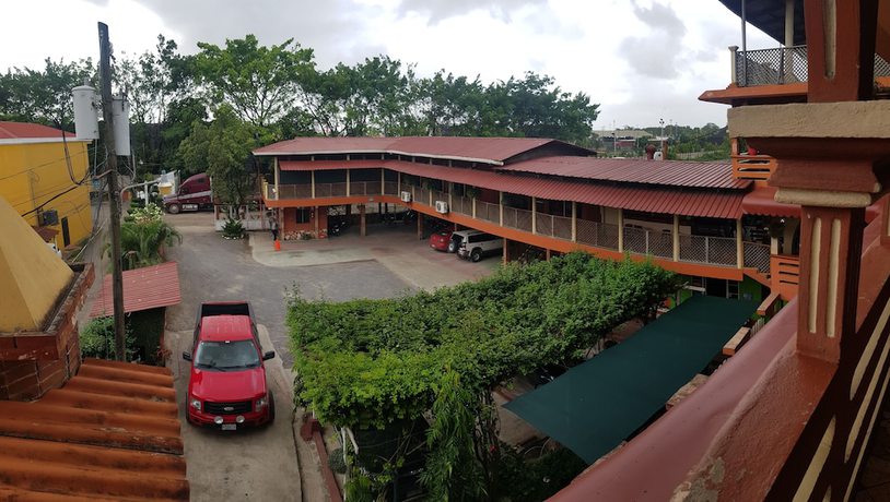 Imagen general del Hotel Matias de Galvez. Foto 2