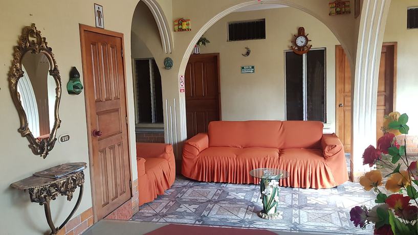 Imagen de la habitación del Hotel Matias de Galvez. Foto 11