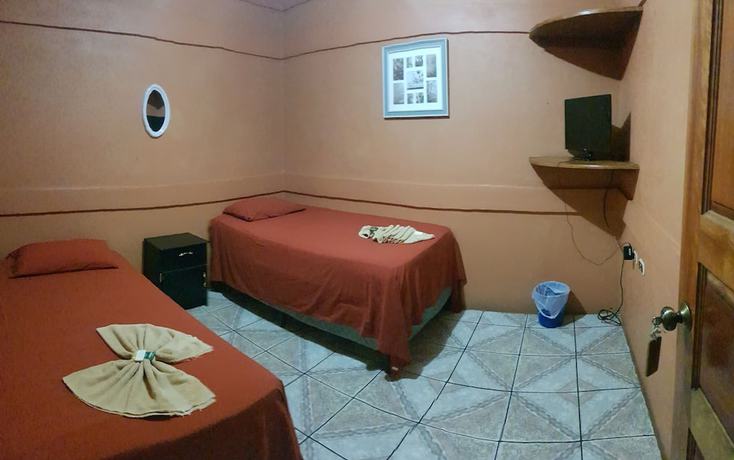 Imagen de la habitación del Hotel Matias de Galvez. Foto 13