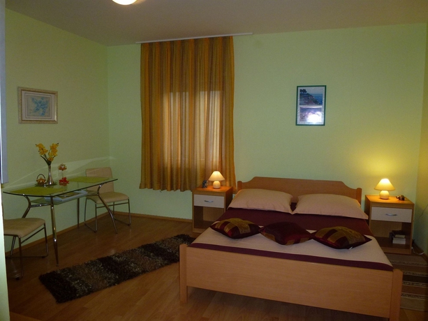 Imagen de la habitación del Hotel Matic Apartments. Foto 2