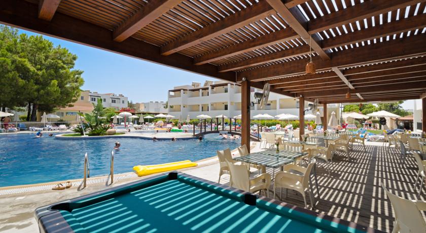 Imagen general del Hotel Matina Pefkos. Foto 1