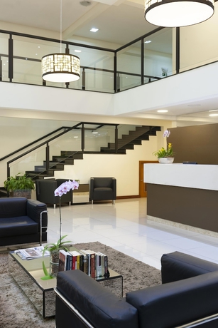 Imagen de los interiores del Hotel Matiz Bar&atilde;o Geraldo Express. Foto 15